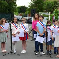 Inauguration de l'exposition sur les inégalités filles/garçons par les enfants du CME