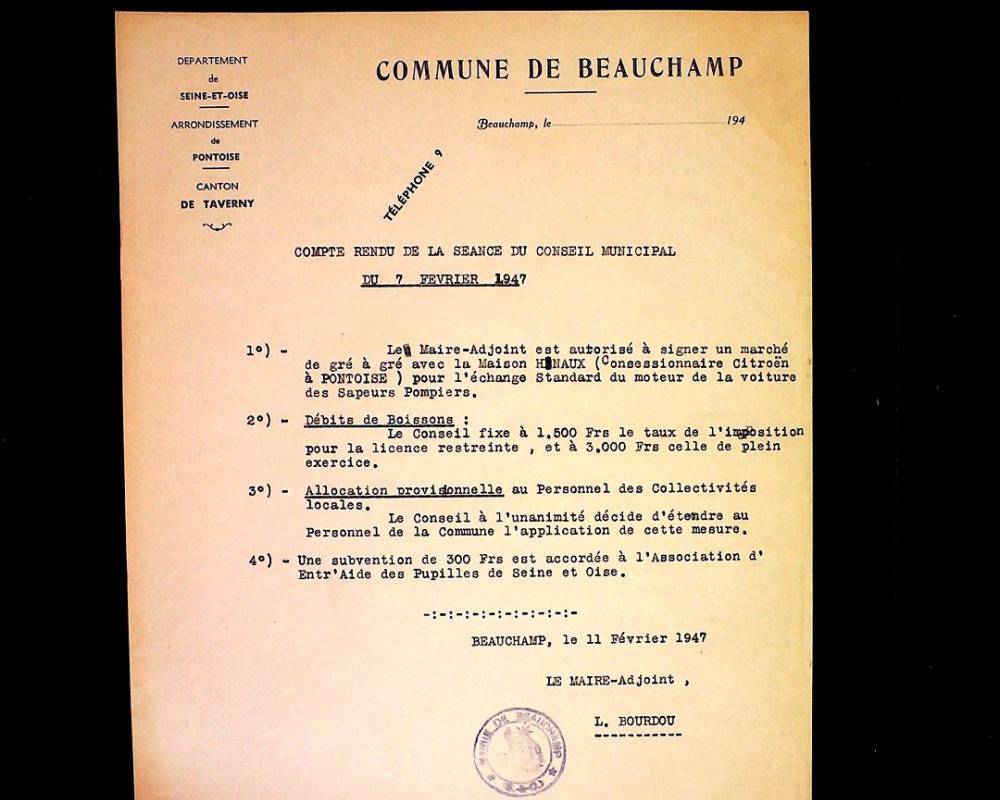 Comptes rendus de réunions du Conseil municipal de 1946 à 1948