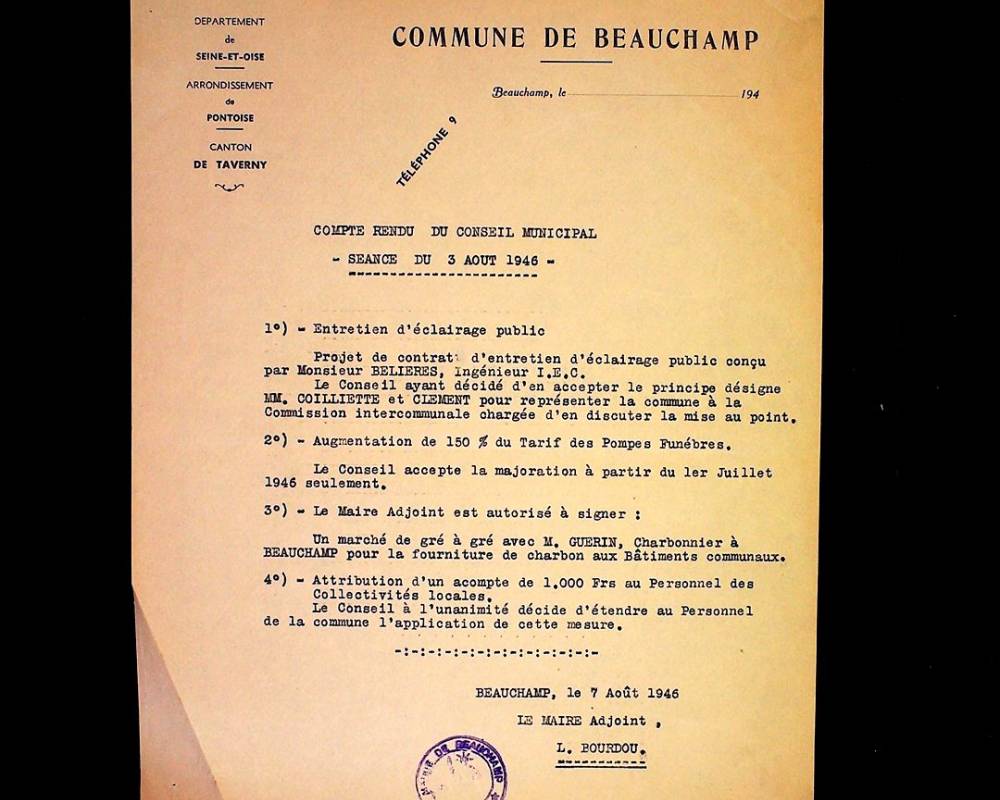 Comptes rendus de réunions du Conseil municipal de 1946 à 1948